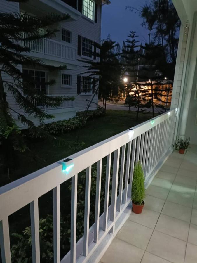 Home Feel-Hibiscus Suites Kampar Exterior foto